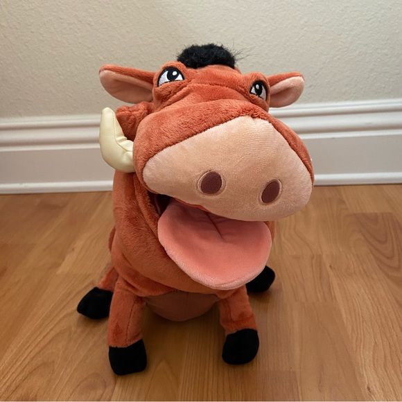 Vintage Disney Store Exclusive Authentic Original Lion King Pumbaa Plush Toy - Picture 2 of 9